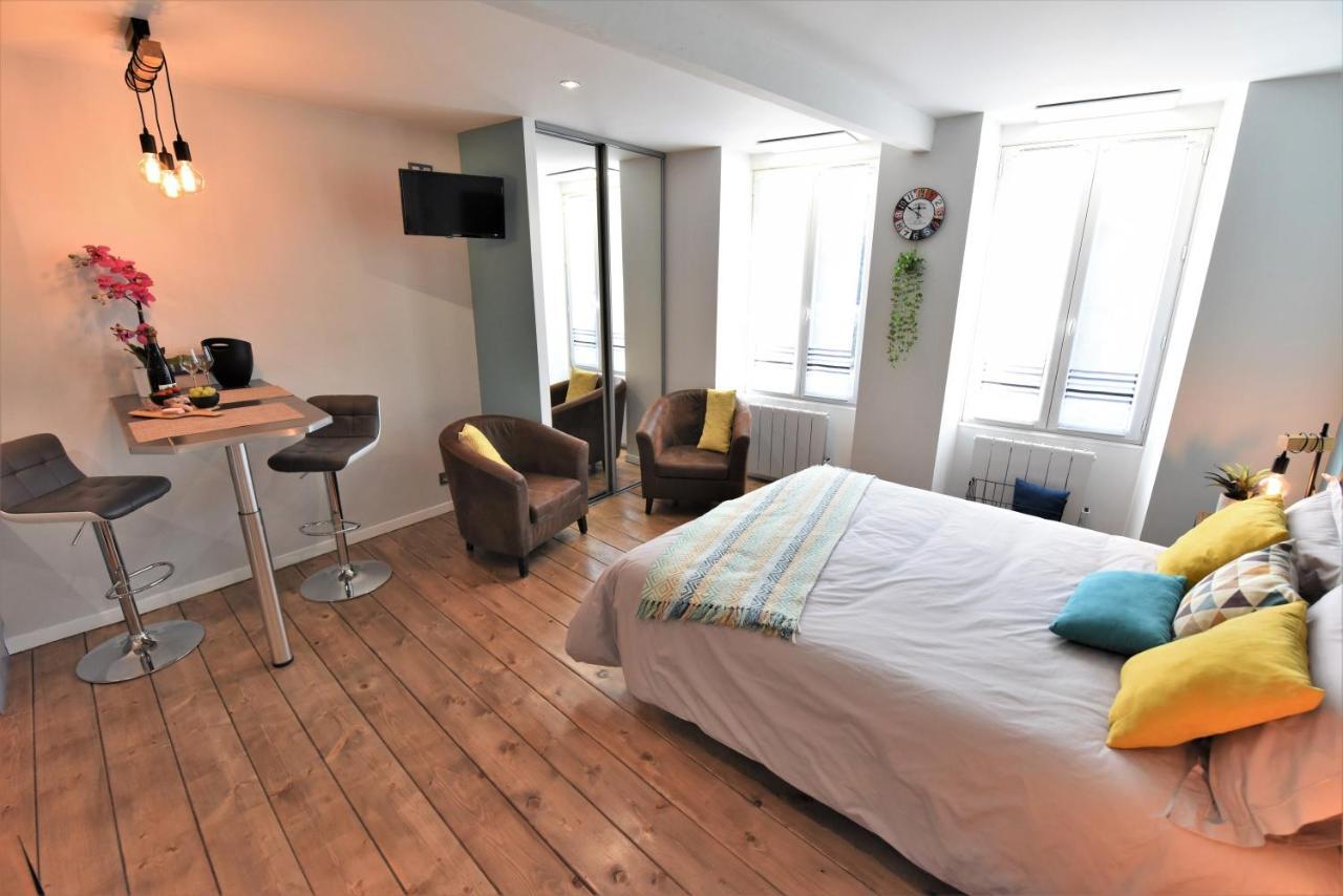 Studio 86 - Climatisation & Proche Centre-Ville- 2 Personnes - Bnb Эперне Экстерьер фото