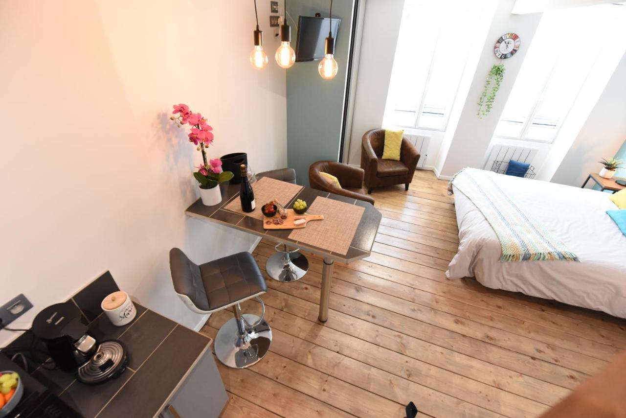 Studio 86 - Climatisation & Proche Centre-Ville- 2 Personnes - Bnb Эперне Экстерьер фото